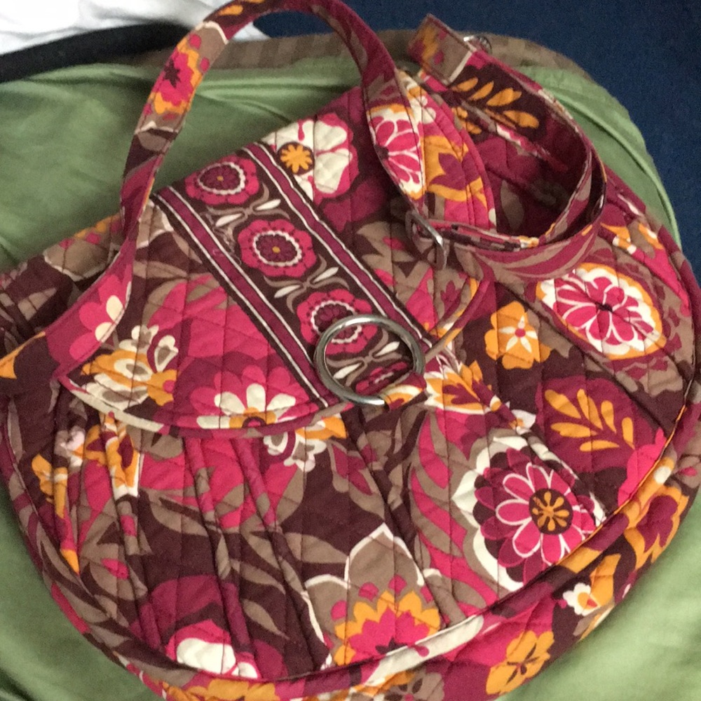 VERA BRADLEY CROSS BODY BAG USE